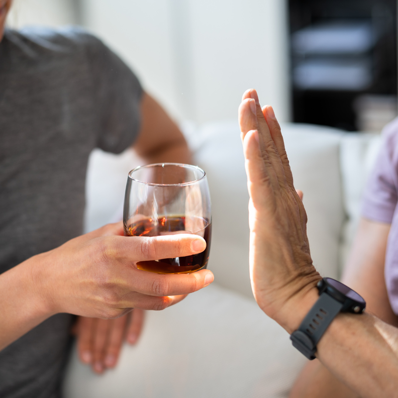 People Looking to Reduce Cravings (Alcohol, Nicotine)
